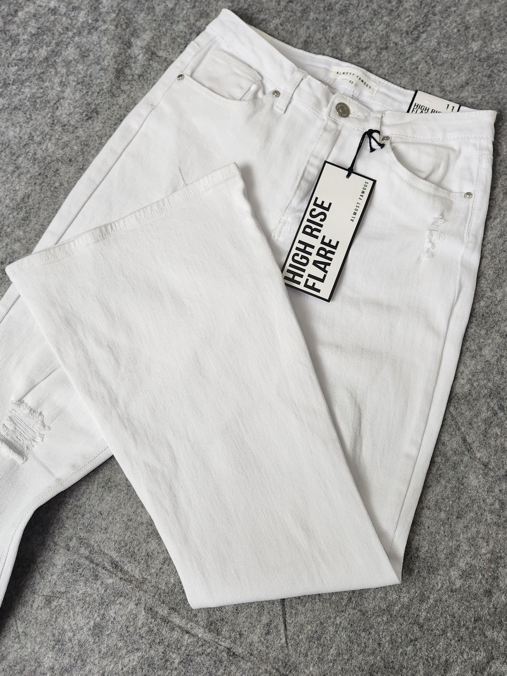 NWT Almost Famous High Rise Flare Jeans Women's 11 White Ripped Bell Bottom Y2K